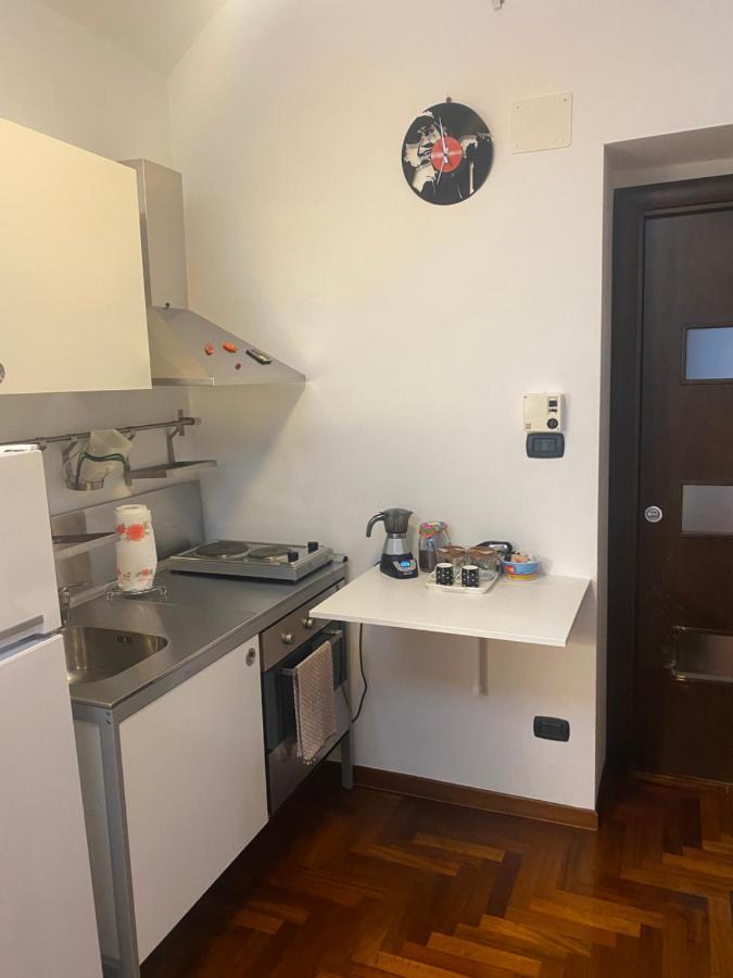 Senna Appartament Apartment Bari Bagian luar foto